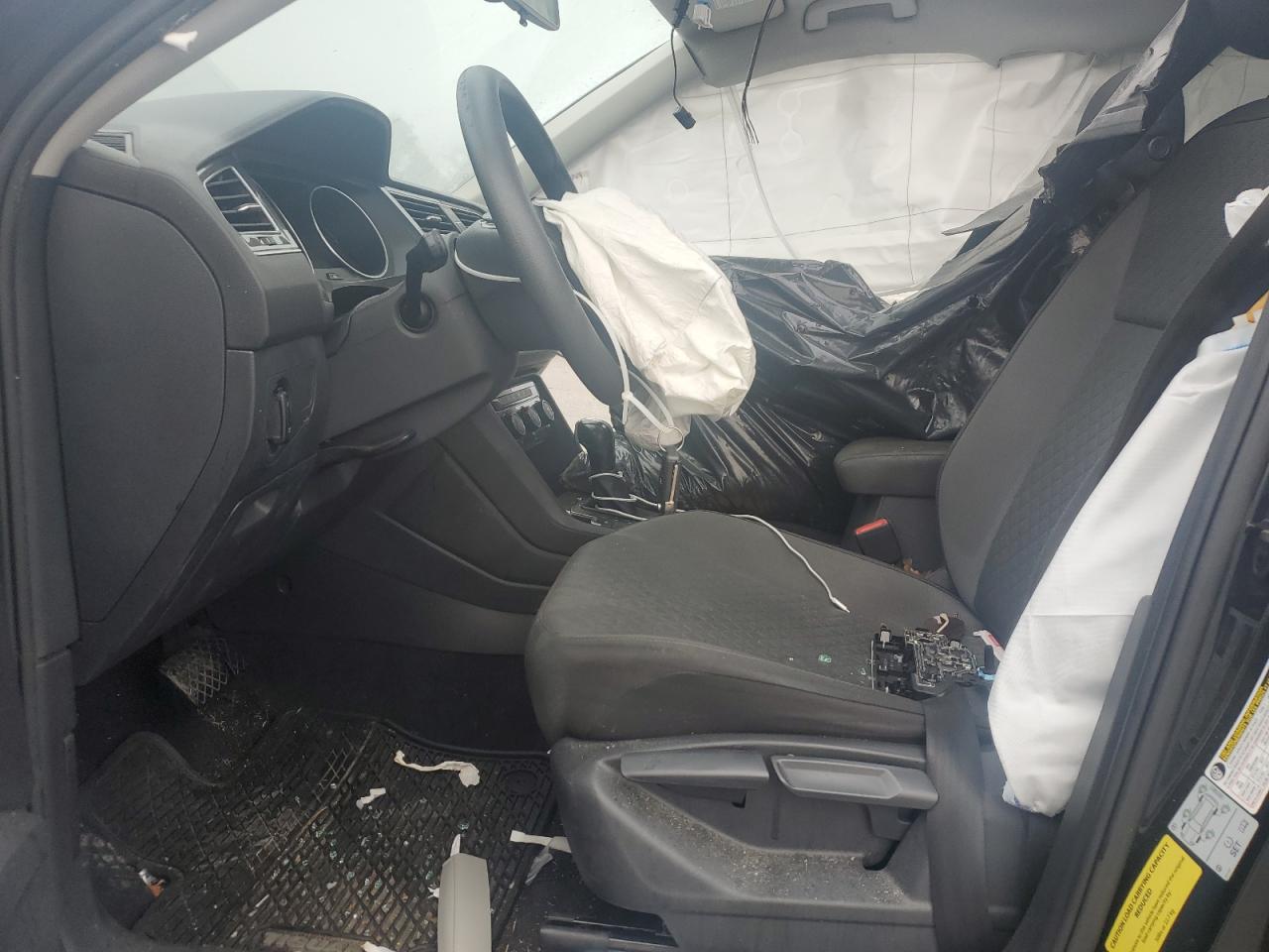 2018 Volkswagen Tiguan S VIN: 3VV1B7AX6JM037461 Lot: 81704745