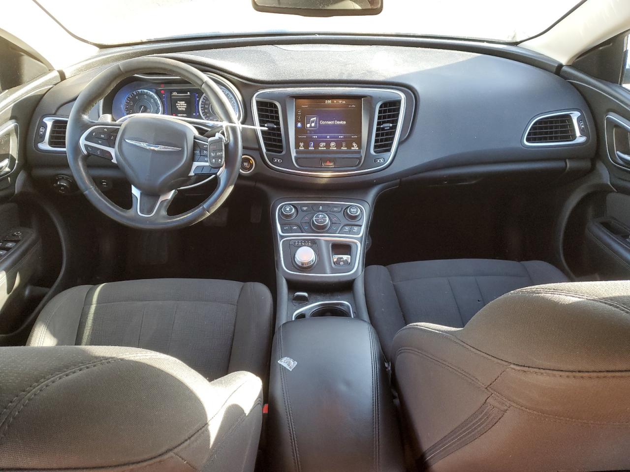 2015 Chrysler 200 Limited VIN: 1C3CCCAG3FN740725 Lot: 80440945