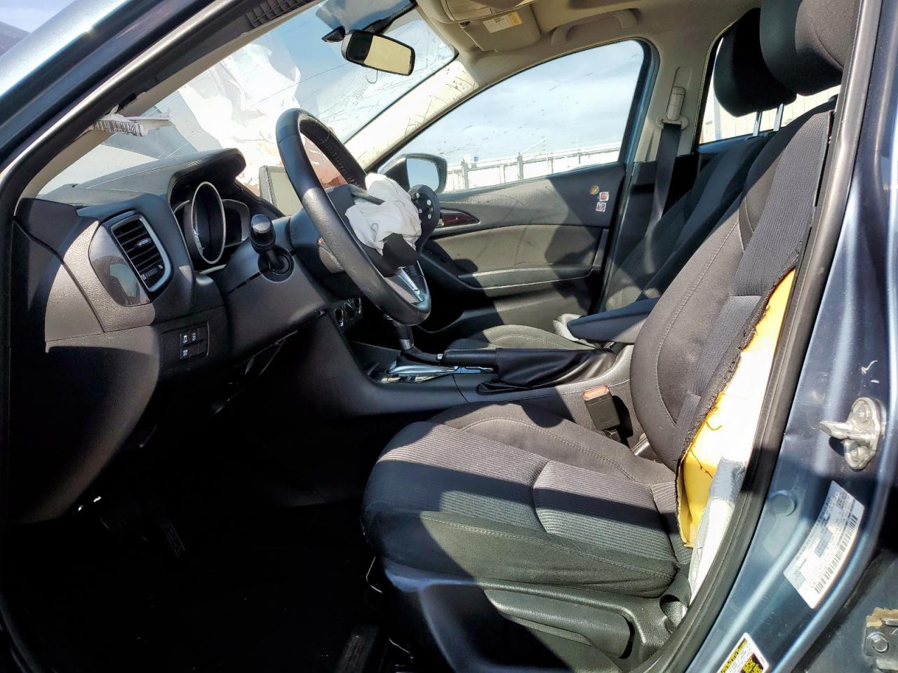 2016 Mazda 3 Touring VIN: 3MZBM1L76GM318561 Lot: 81132875