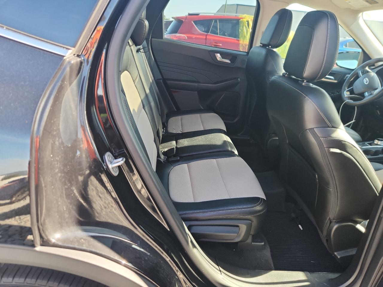 2022 Ford Escape Titanium VIN: 1FMCU9J95NUA89384 Lot: 71218695