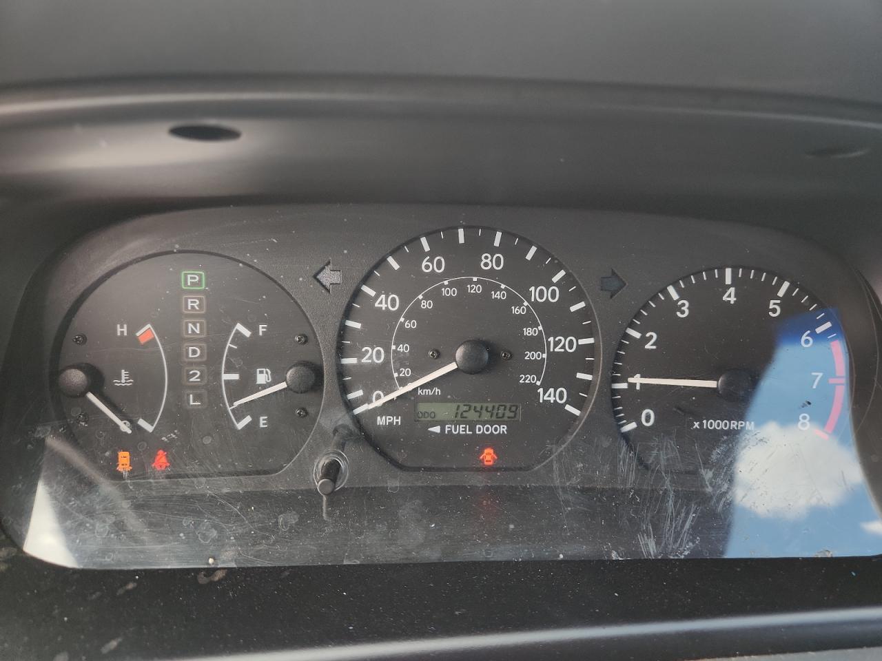 2000 Toyota Camry Ce VIN: JT2BF22K4Y0266238 Lot: 71403295