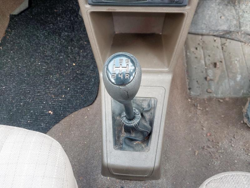1986 PEUGEOT 205 GR 