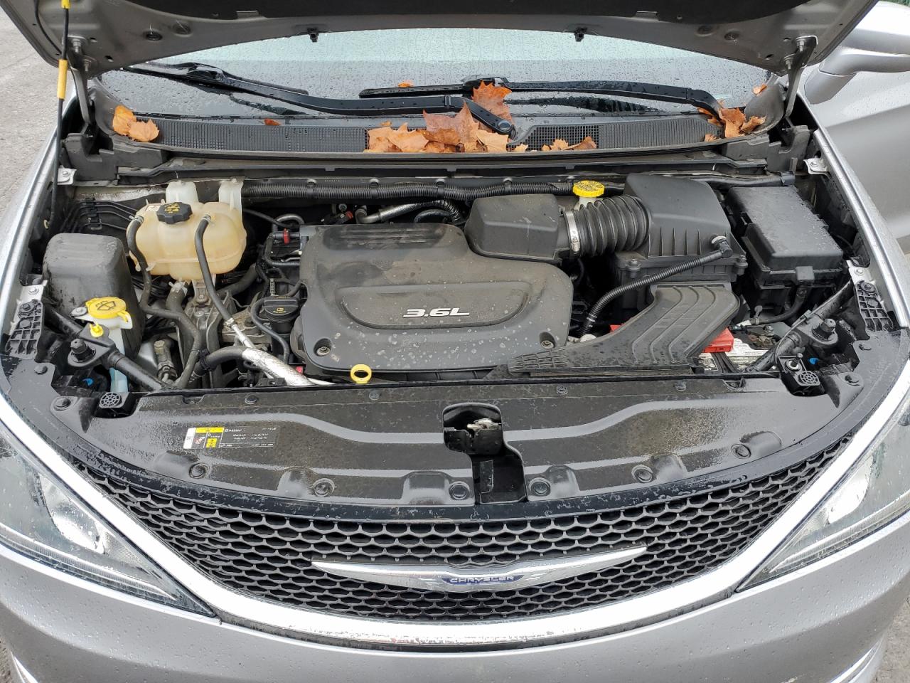 2018 Chrysler Pacifica Touring Plus VIN: 2C4RC1FG1JR108885 Lot: 83980925