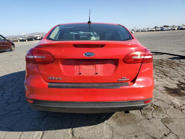  FORD FOCUS 2016 Красный