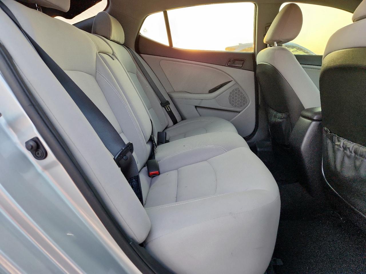 2015 Kia Optima Lx VIN: 5XXGM4A70FG506795 Lot: 80998145