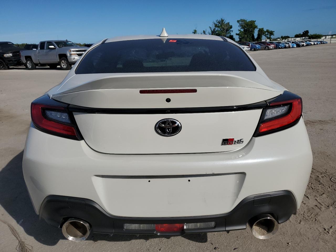 2025 Toyota Gr 86 Premium VIN: JF1ZNBE13S9758523 Lot: 71721605