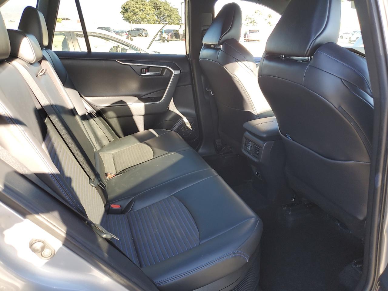 2020 Toyota Rav4 Xse VIN: 2T3EWRFV5LW082383 Lot: 81713785