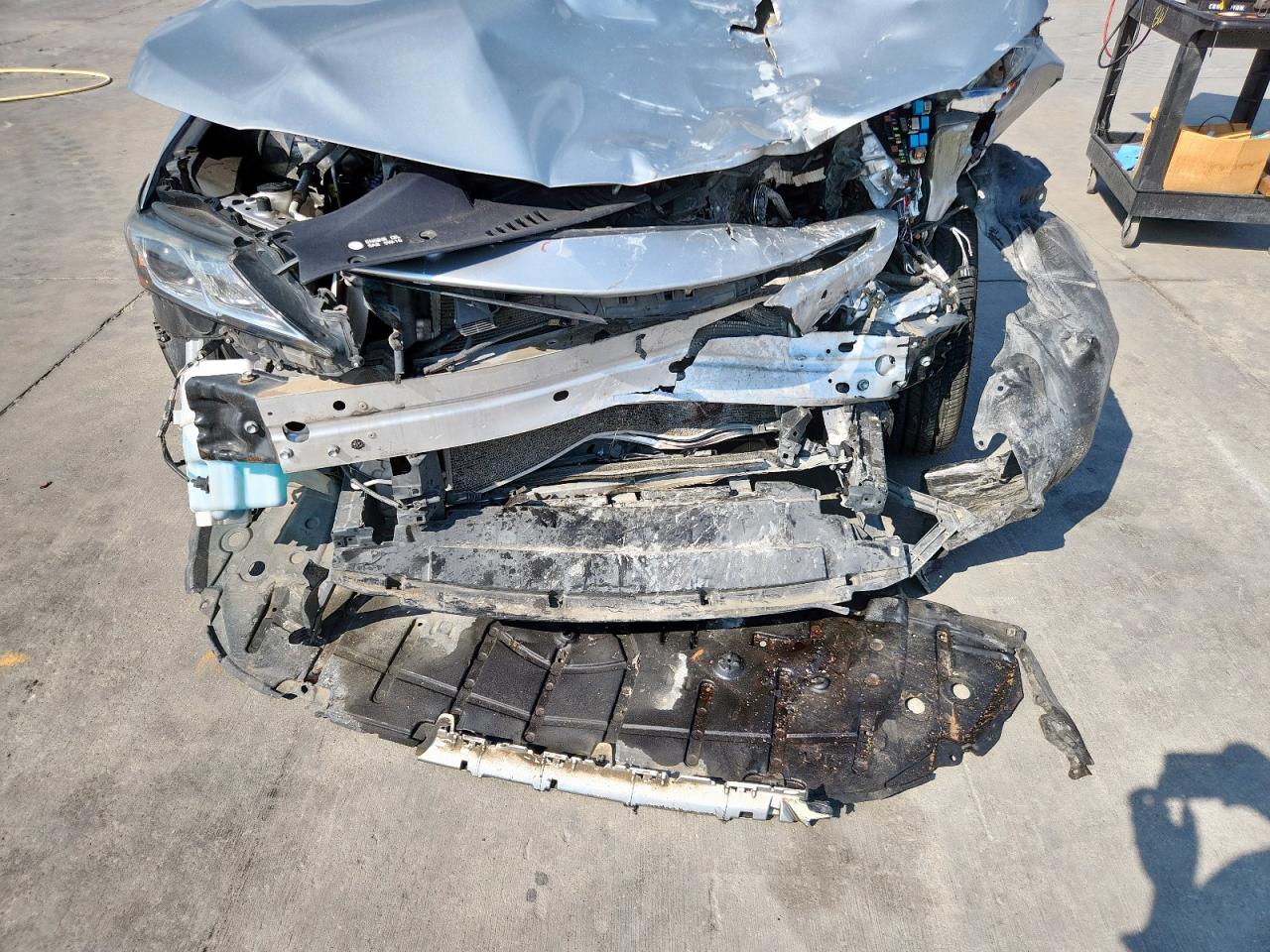 2018 Toyota Camry L VIN: 4T1B11HK4JU079440 Lot: 84831135