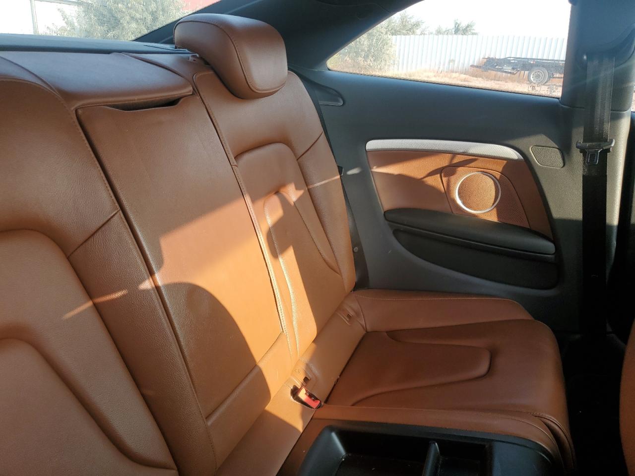 2010 Audi A5 Premium Plus VIN: WAULFAFRXAA076518 Lot: 71053395