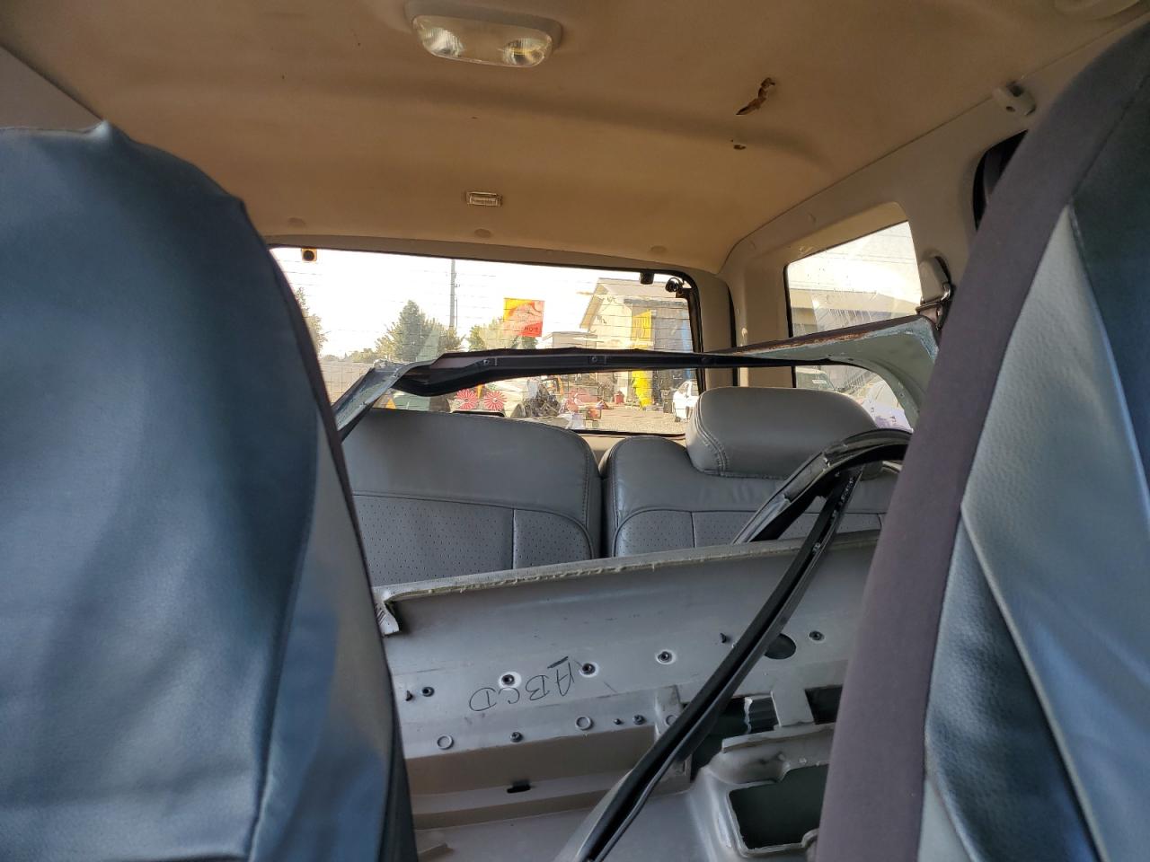 1996 Ford Explorer VIN: 1FMDU34X0TZA03801 Lot: 81256875