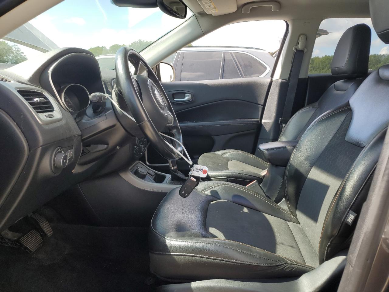 2018 Jeep Compass Latitude VIN: 3C4NJDBB7JT434588 Lot: 70859875