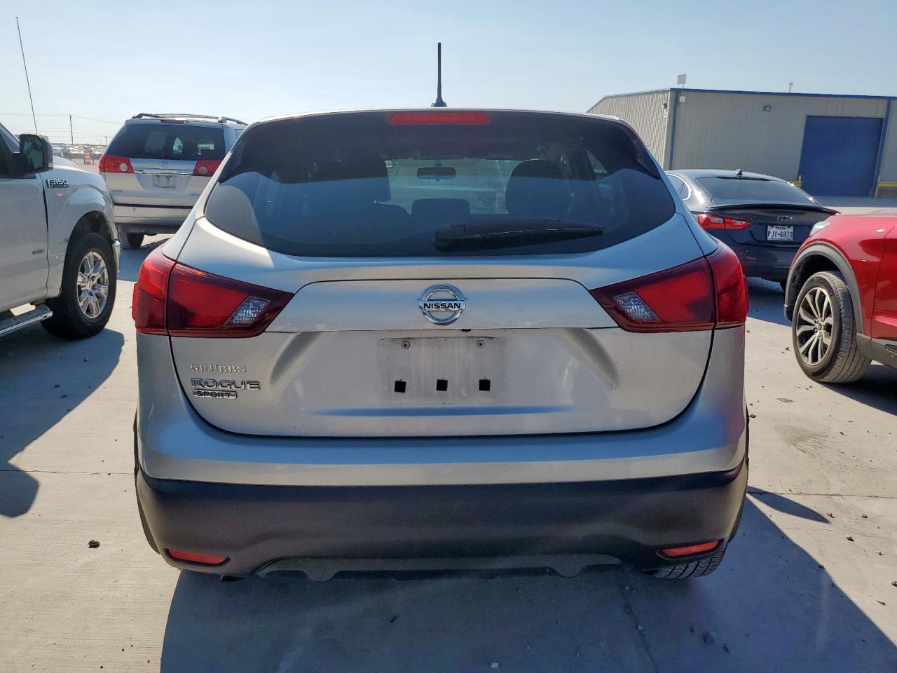 2017 Nissan Rogue Sport S VIN: JN1BJ1CP6HW022861 Lot: 80377395