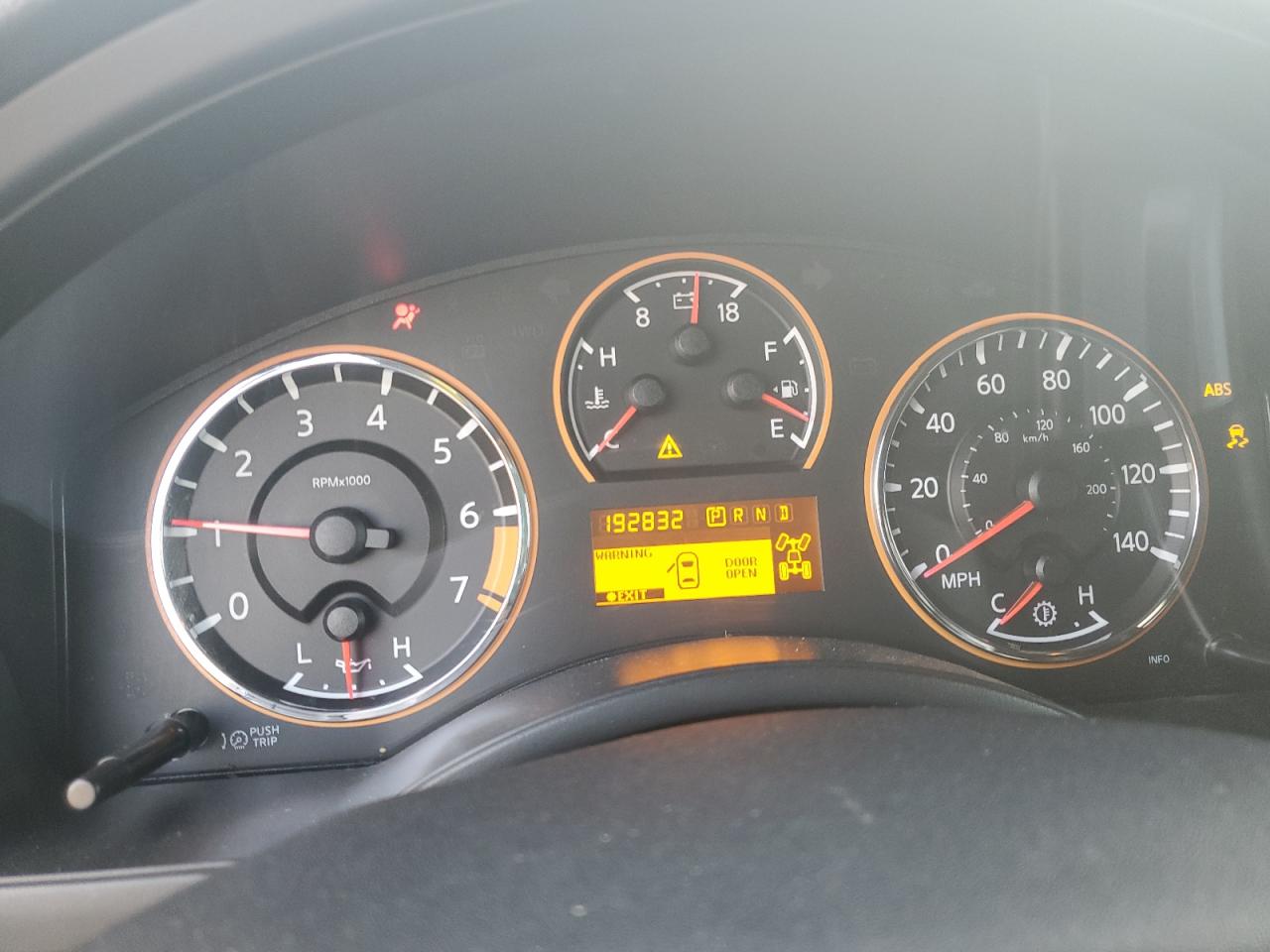 2015 Nissan Armada Platinum VIN: 5N1AA0NEXFN611697 Lot: 81655035