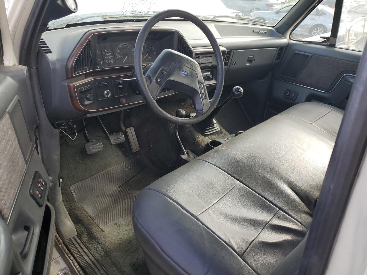 1990 Ford F250 VIN: 1FTHX26M2LKA22823 Lot: 71247175