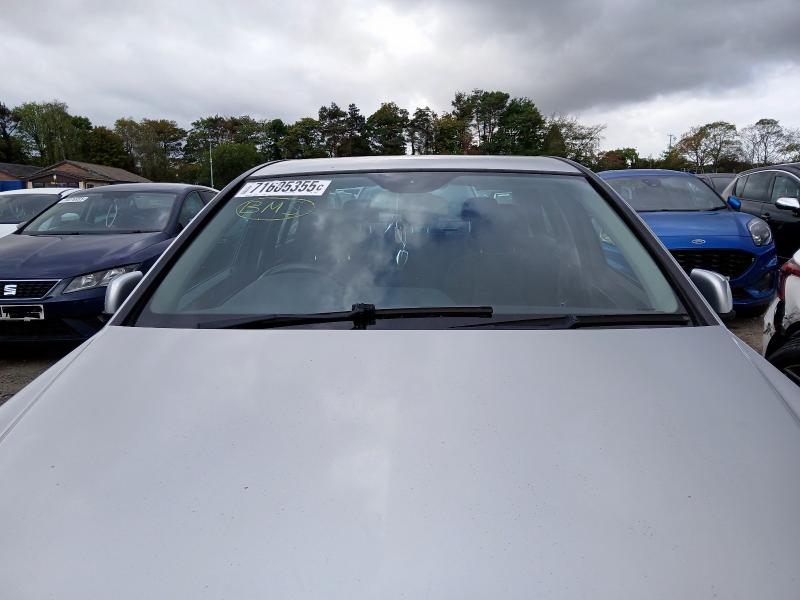 2012 MERCEDES-BENZ C180 SE BLUEEFFICIENCY C180 BLUEEFFICIENCY SE 4DR