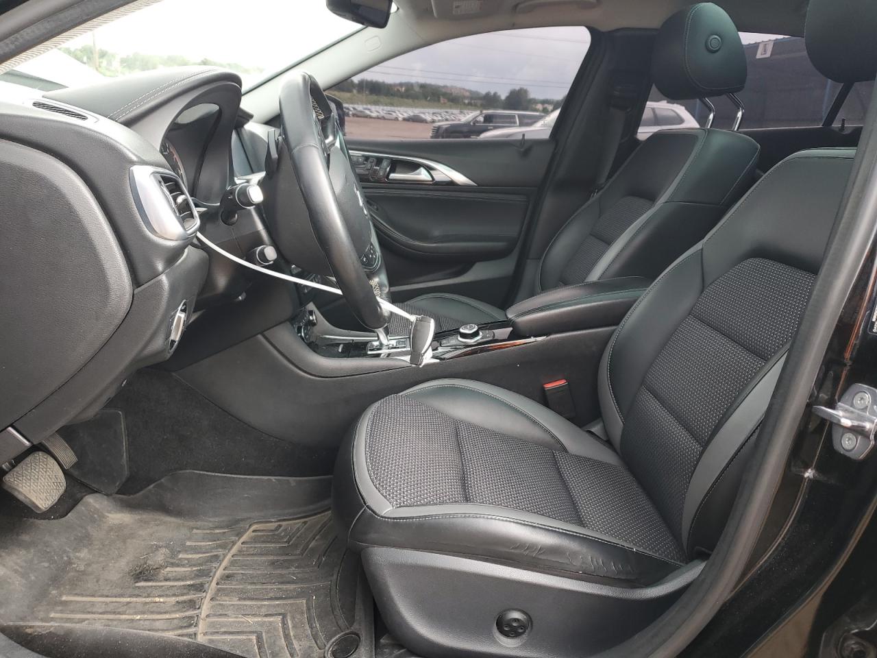 2019 Infiniti Qx30 Luxe VIN: SJKCH5CR1KA008714 Lot: 81250875