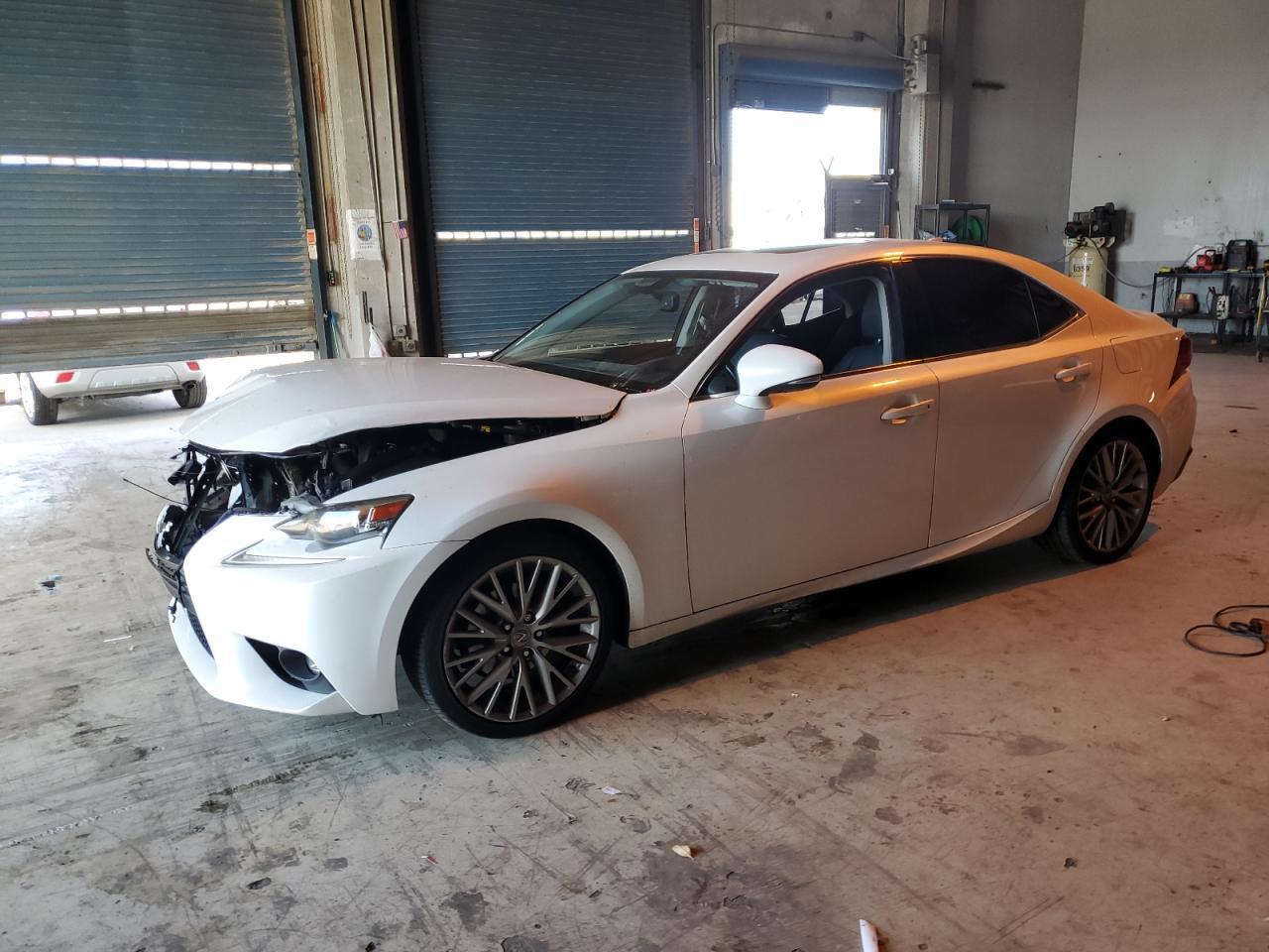 2015 Lexus Is 250 VIN: JTHBF1D27F5055323 Lot: 81249975