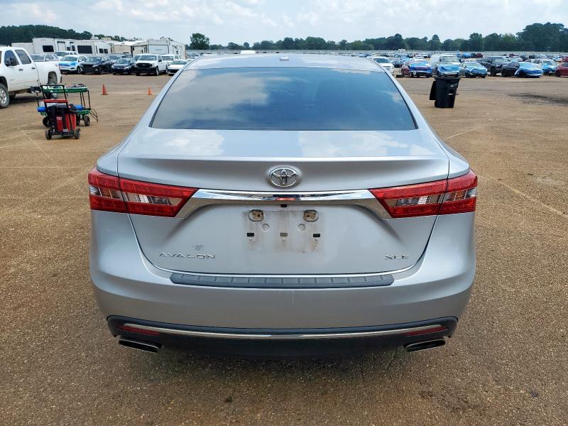  TOYOTA AVALON 2016 Серебристый