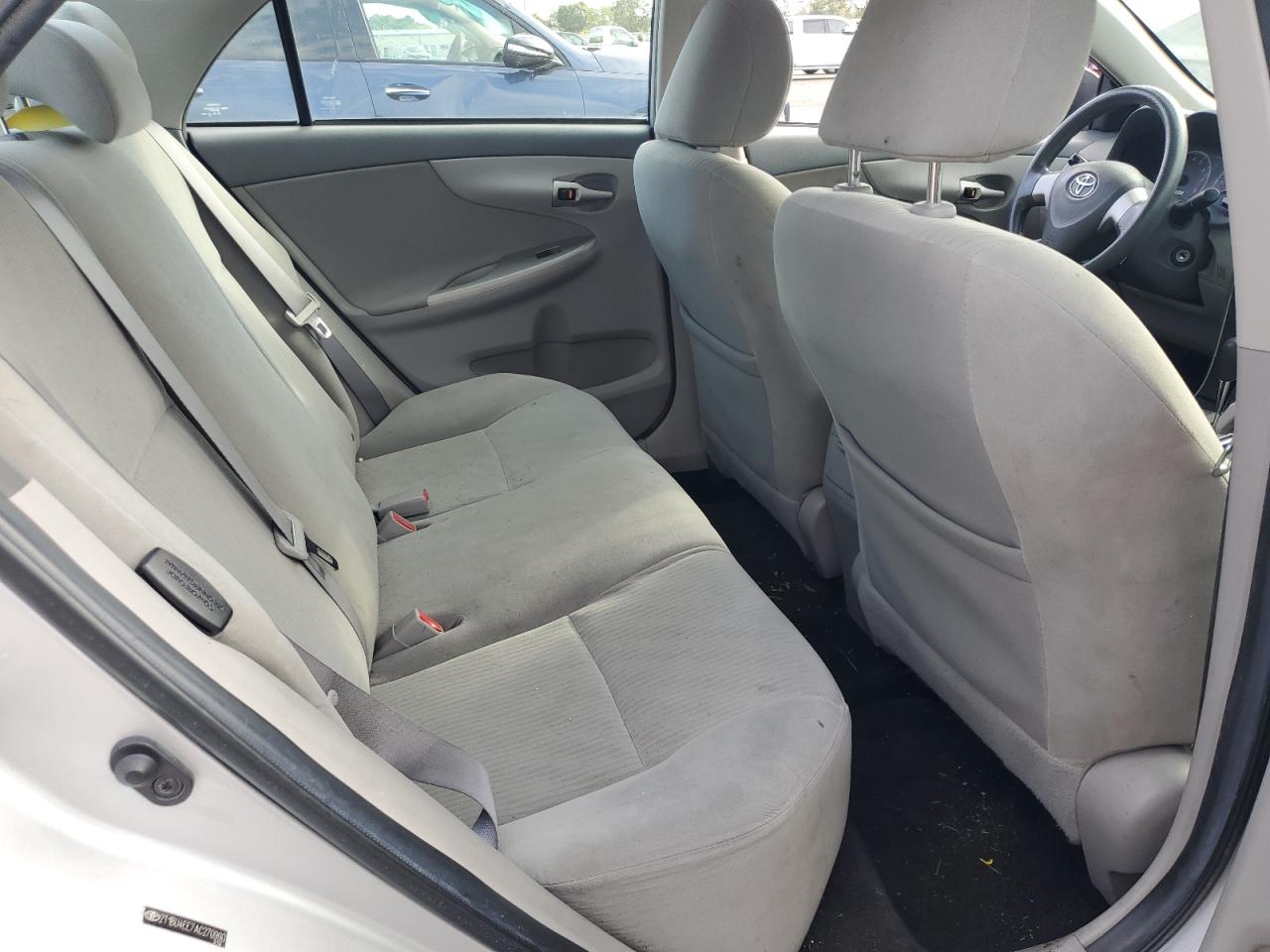 2010 Toyota Corolla Base VIN: 2T1BU4EE7AC270990 Lot: 83765515