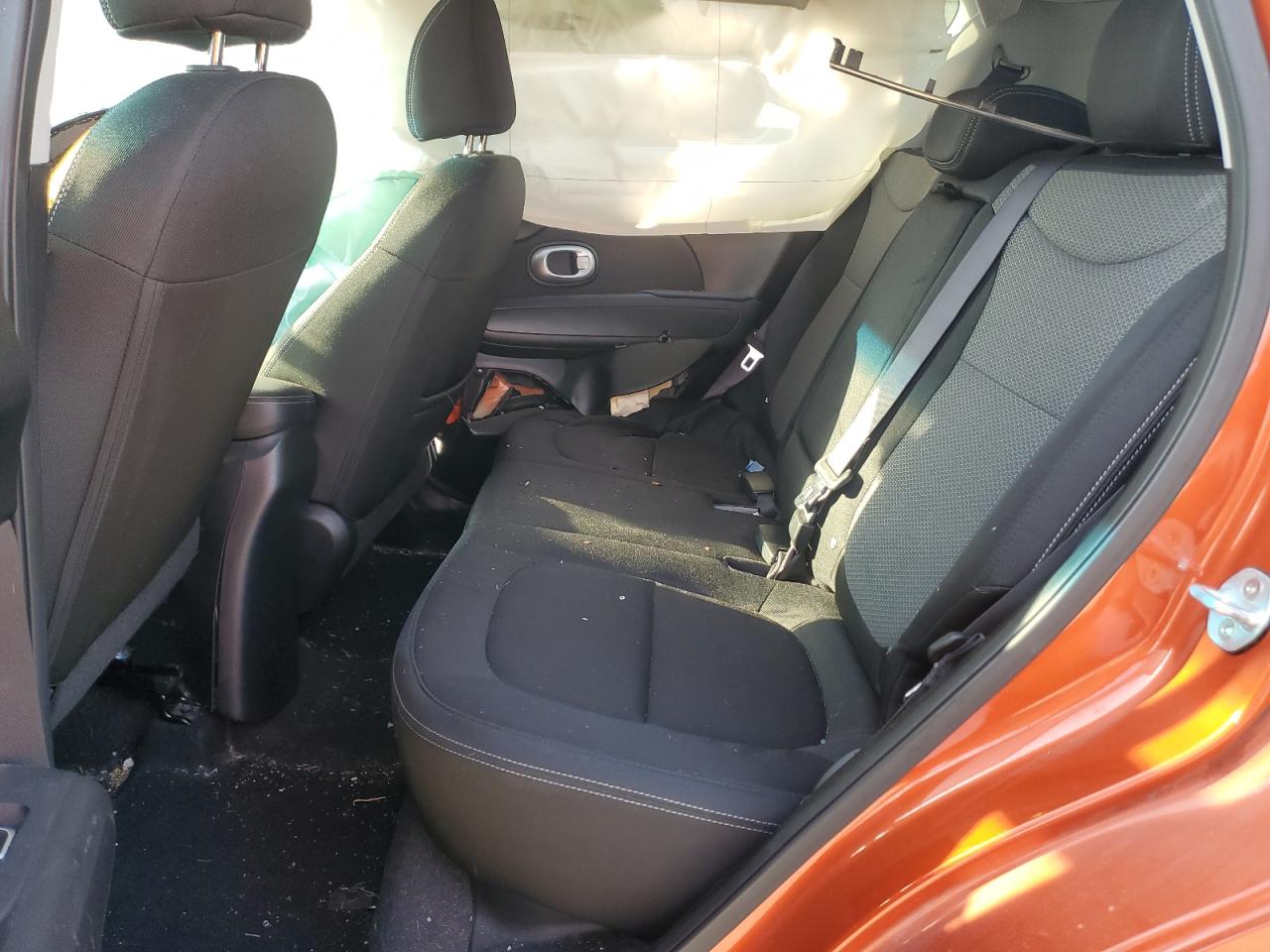 2019 Kia Soul + VIN: KNDJP3A57K7694188 Lot: 72052385