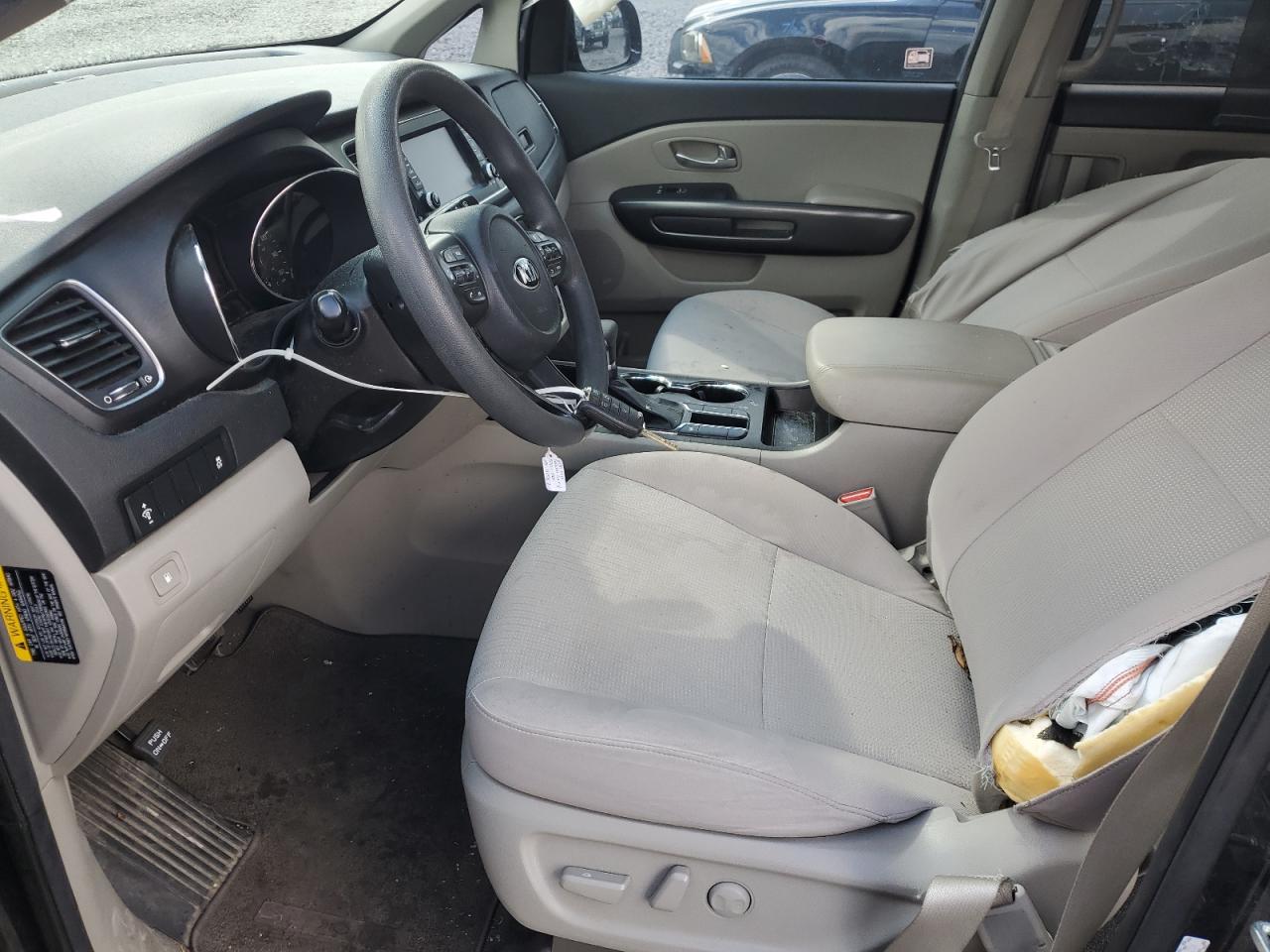 2019 Kia Sedona Lx VIN: KNDMB5C10K6569234 Lot: 82167945