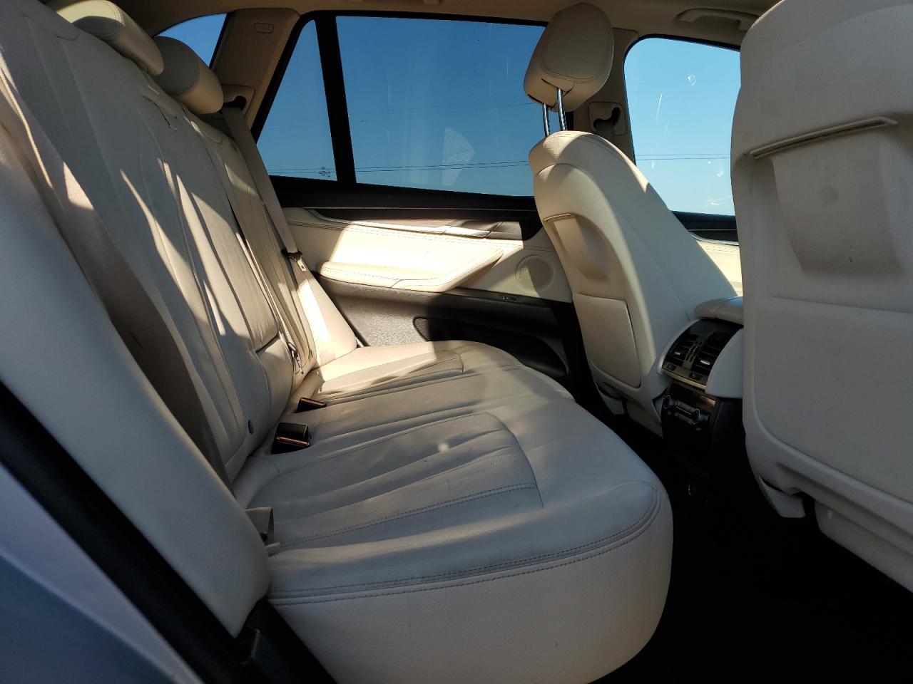 2015 BMW X5 xDrive35I VIN: 5UXKR0C57F0P18044 Lot: 84466375