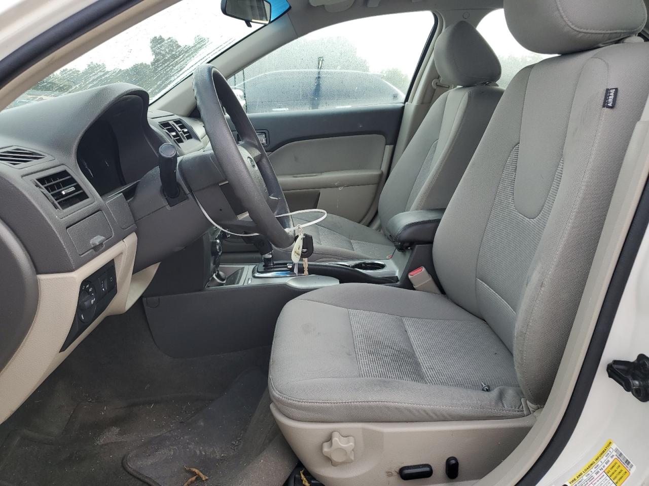 2011 Ford Fusion Se VIN: 3FAHP0HA3BR199176 Lot: 81605285