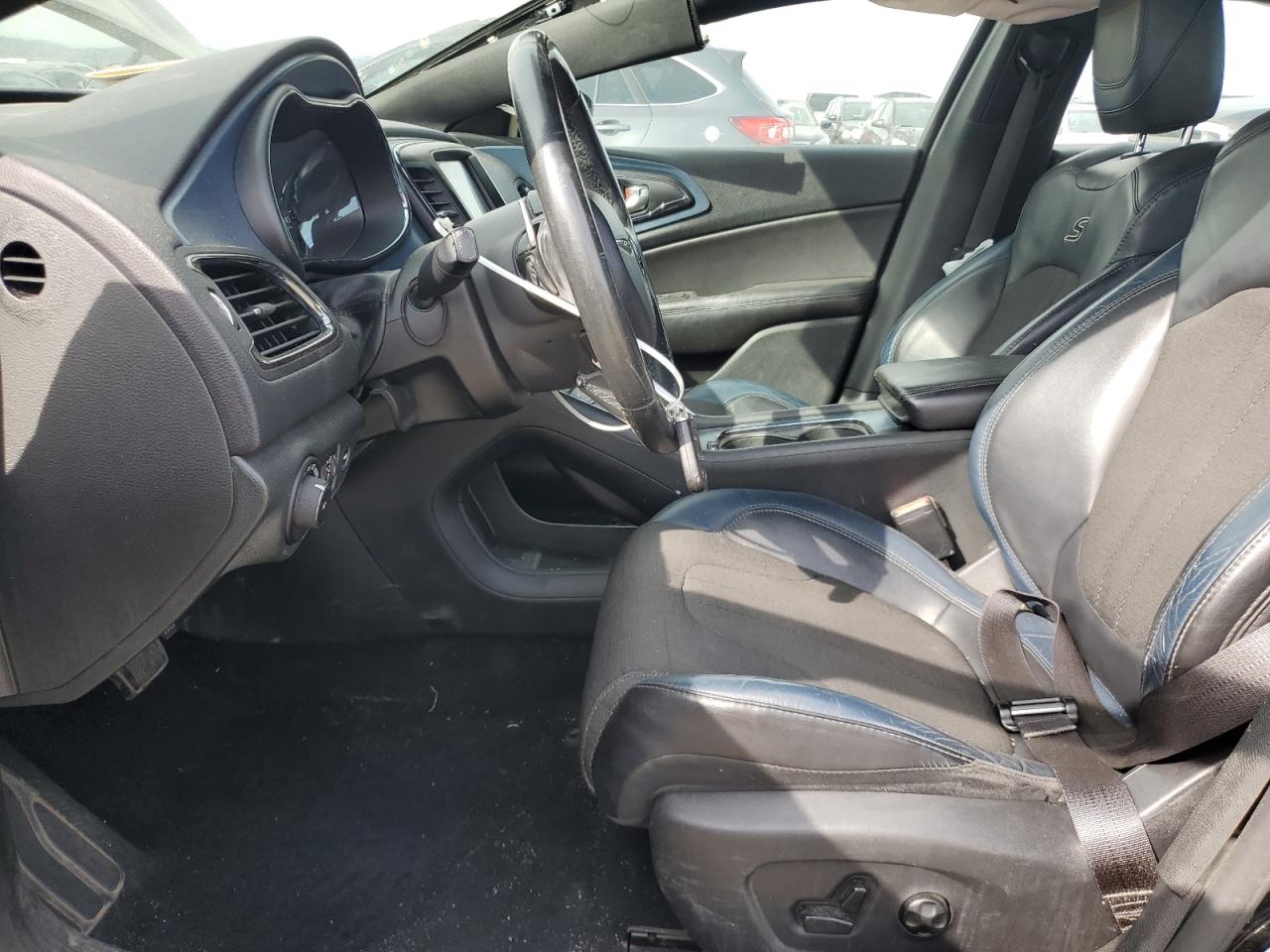 2015 Chrysler 200 S VIN: 1C3CCCDG7FN644351 Lot: 71910745