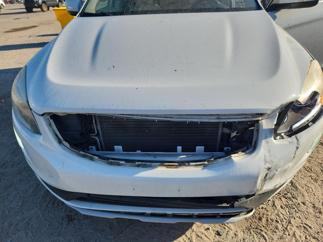 2016 Volvo Xc60 T5 Premier VIN: YV440MDK1G2782440 Lot: 80159875