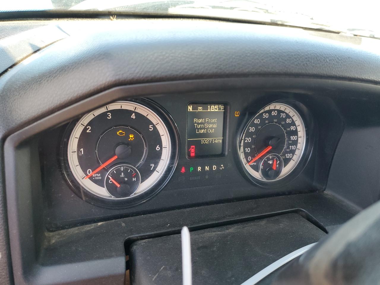 2022 Ram 1500 Classic Tradesman VIN: 3C6JR6DG6NG283969 Lot: 89832195