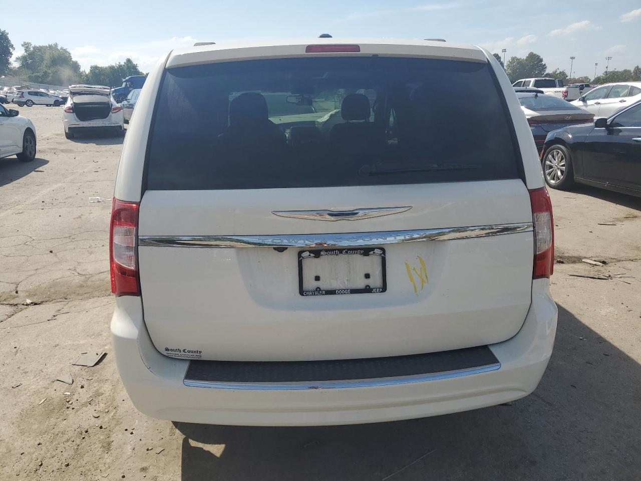 2013 Chrysler Town & Country Touring VIN: 2C4RC1BG2DR517603 Lot: 84576985