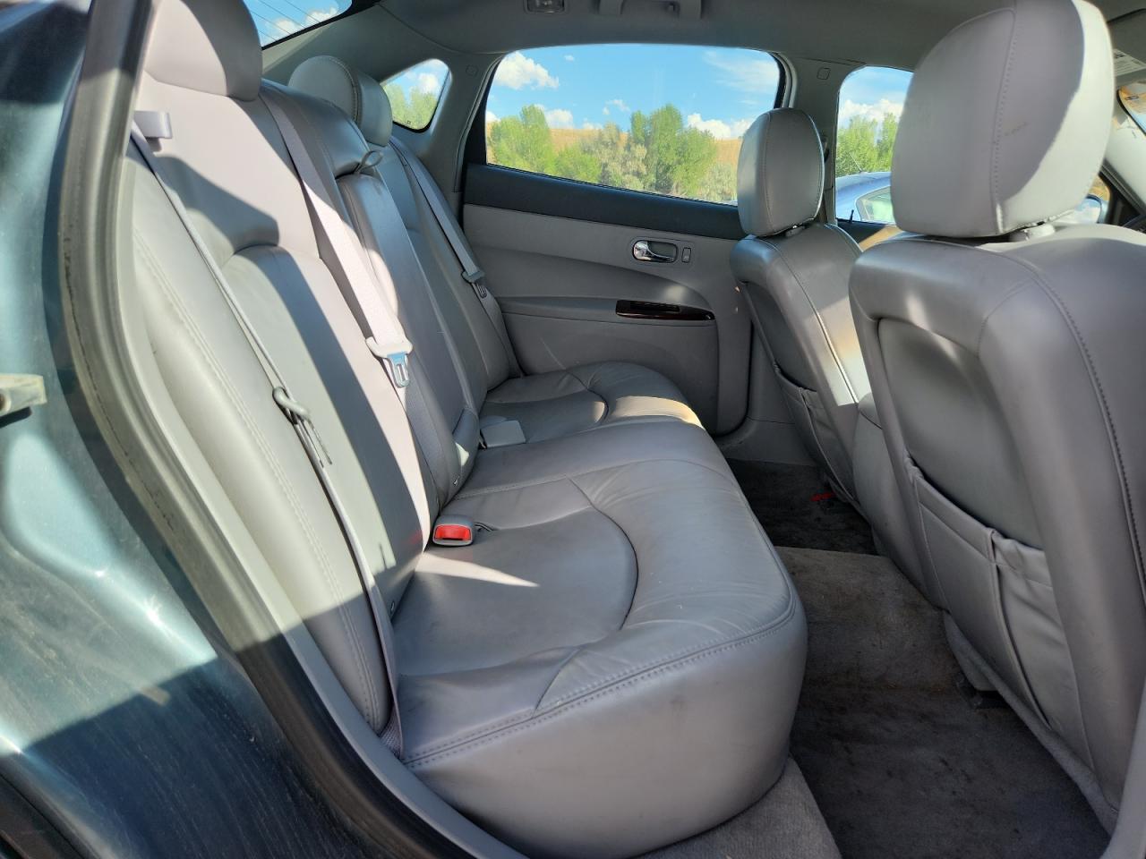 2007 Buick Lacrosse Cxl VIN: 2G4WD552571165588 Lot: 80346375