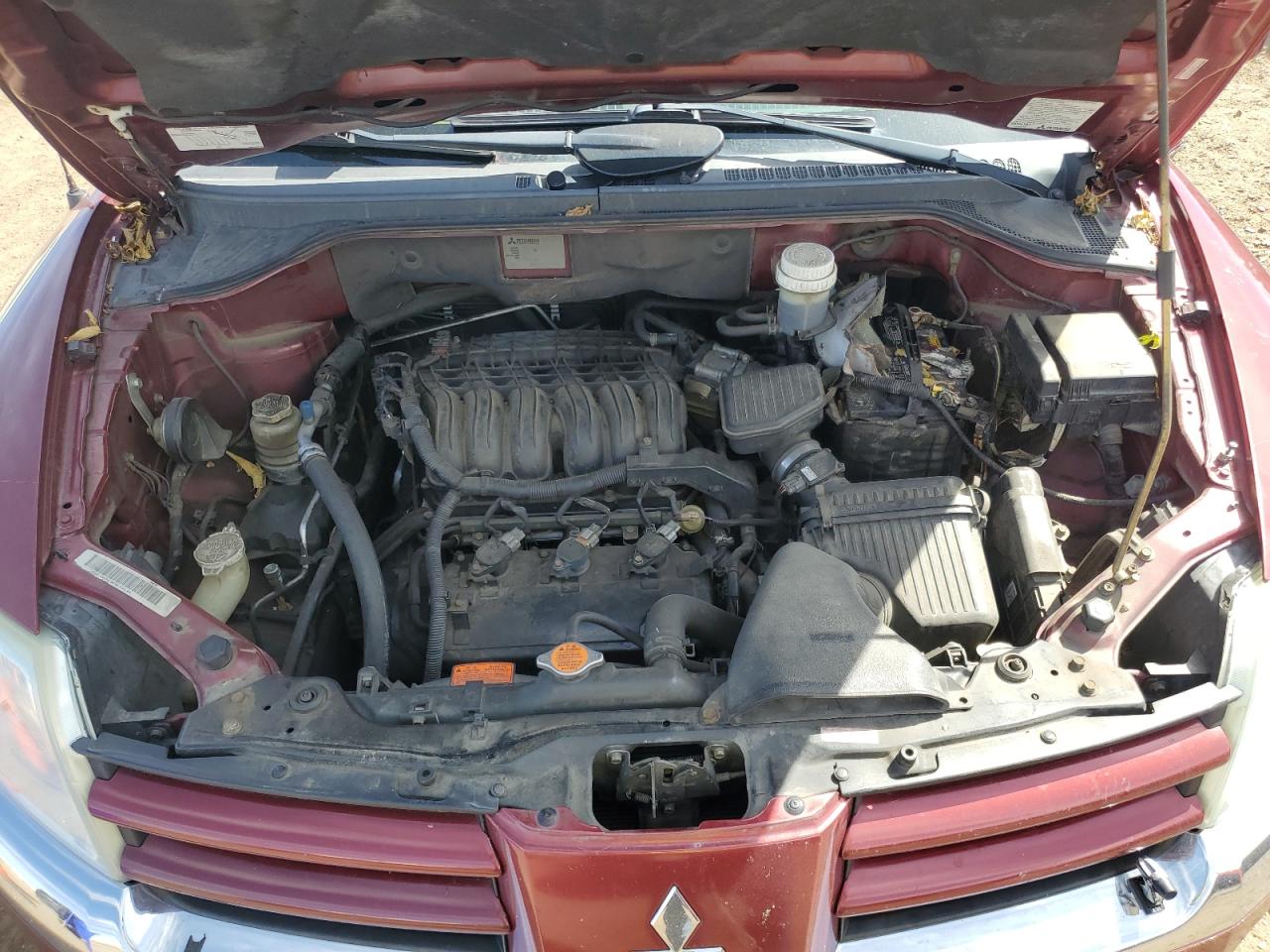 VIN: 4A4MN31S04E010372 MITSUBISHI ENDEAVOR 2004 RED Photo 12