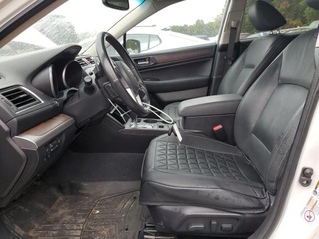  SUBARU OUTBACK 2016 Biały