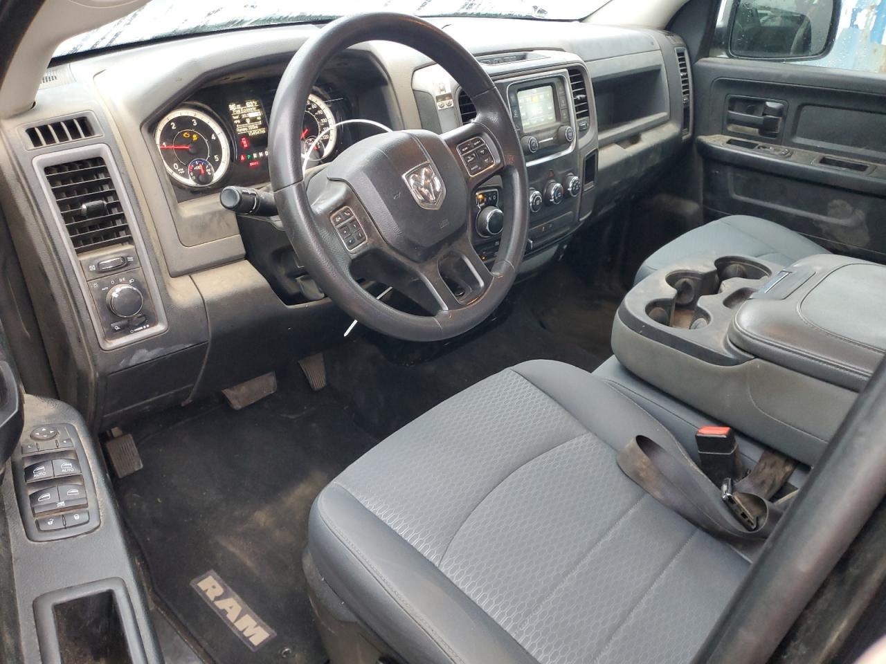 2018 Ram 1500 St VIN: 1C6RR7FM2JS309658 Lot: 82150255