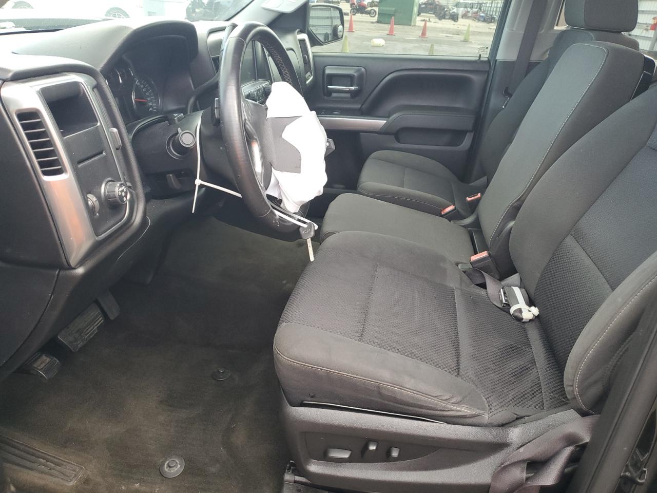 2017 Chevrolet Silverado C1500 Lt VIN: 3GCPCREH2HG120849 Lot: 81373445