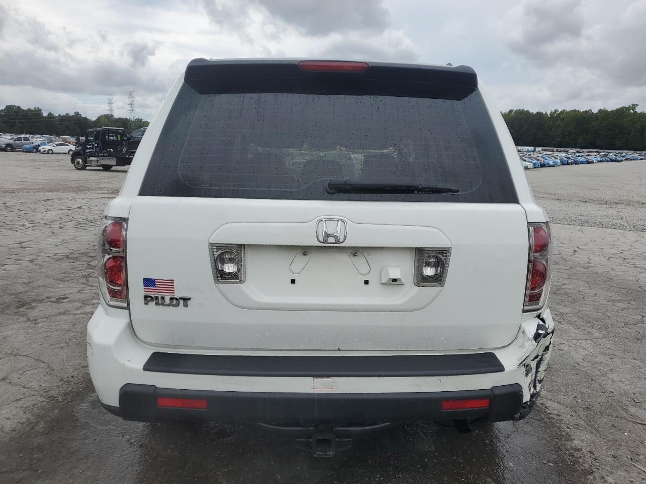 2007 Honda Pilot Lx VIN: 5FNYF28107B004152 Lot: 84052695