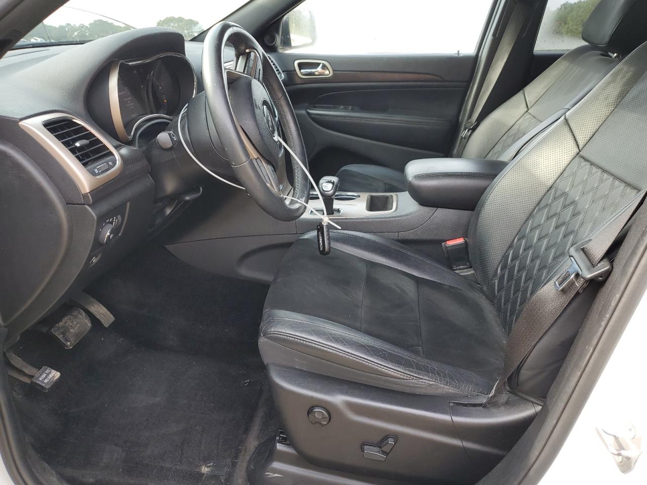 2015 Jeep Grand Cherokee Laredo VIN: 1C4RJFAG5FC632826 Lot: 84296795