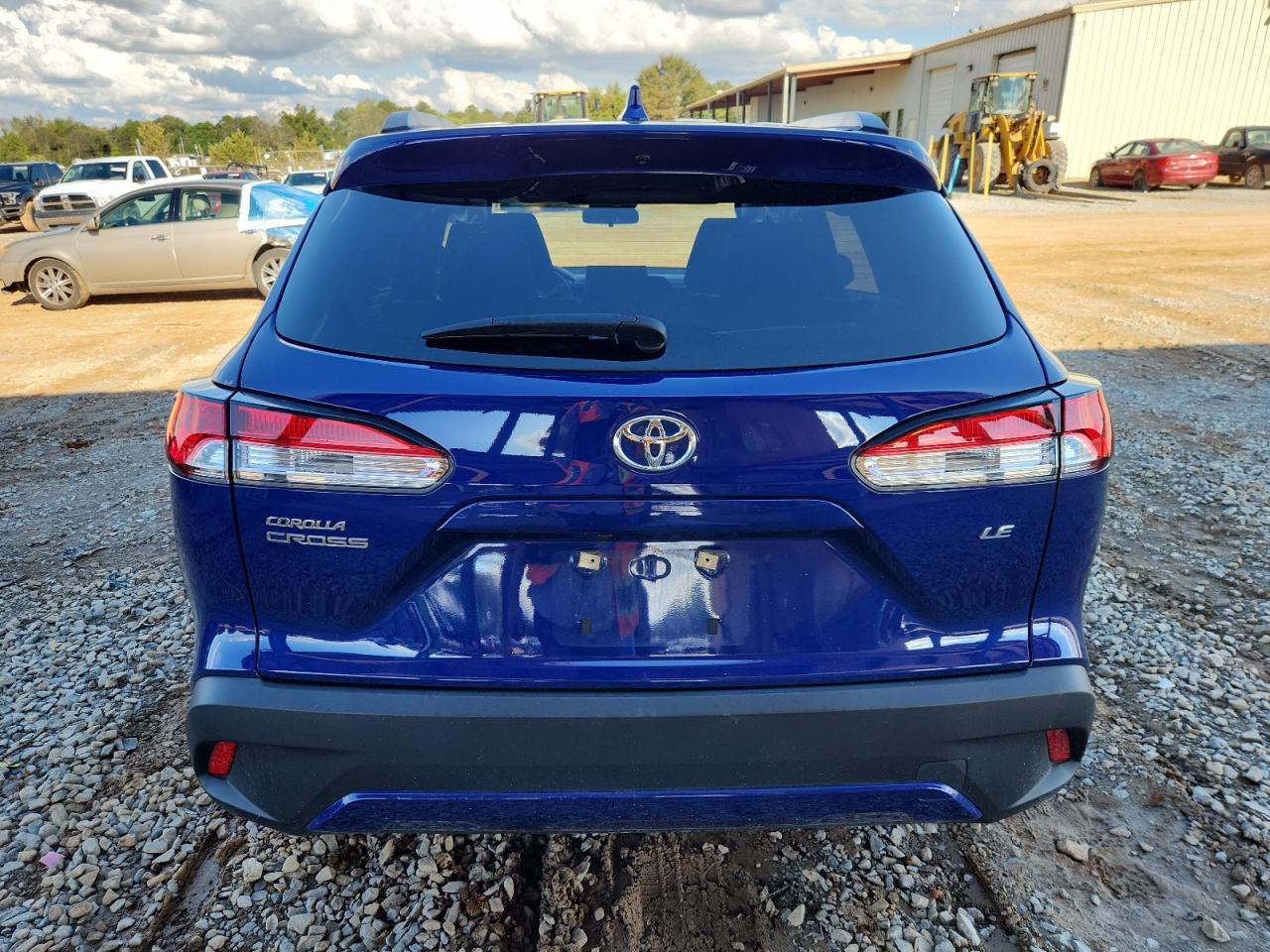 2023 Toyota Corolla Cross Le VIN: 7MUCAAAG2PV060824 Lot: 81826415