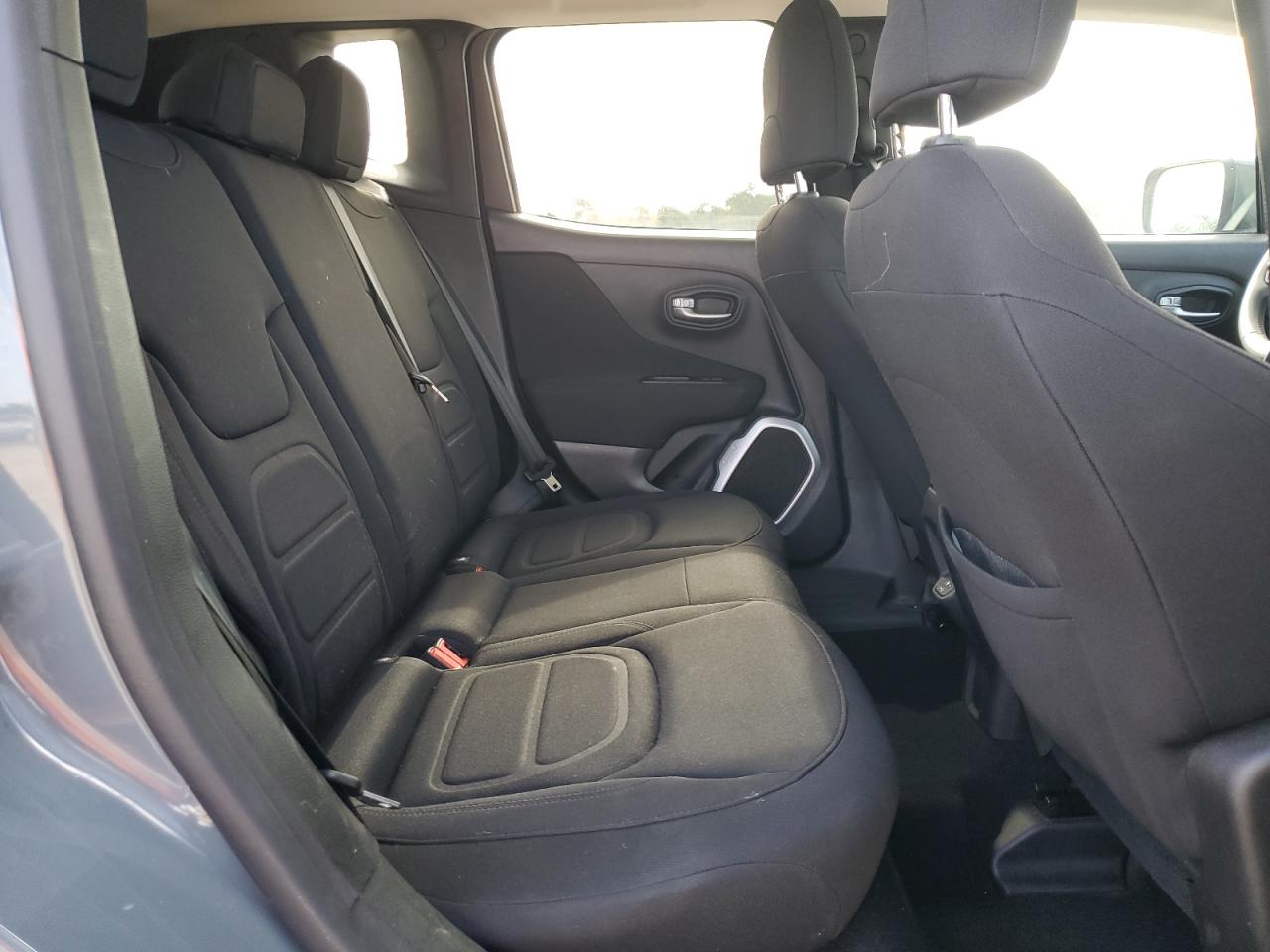 2018 Jeep Renegade Latitude VIN: ZACCJABB2JPJ57990 Lot: 81442385