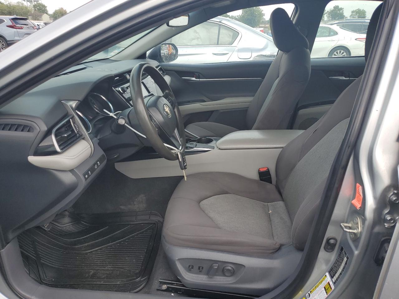 2019 Toyota Camry L VIN: 4T1B11HK0KU812133 Lot: 83811355