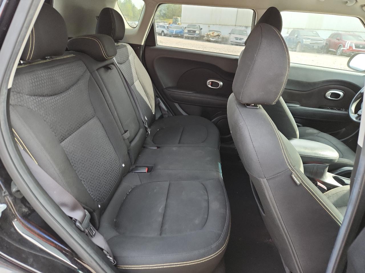 2015 Kia Soul + VIN: KNDJP3A56F7203518 Lot: 81682795