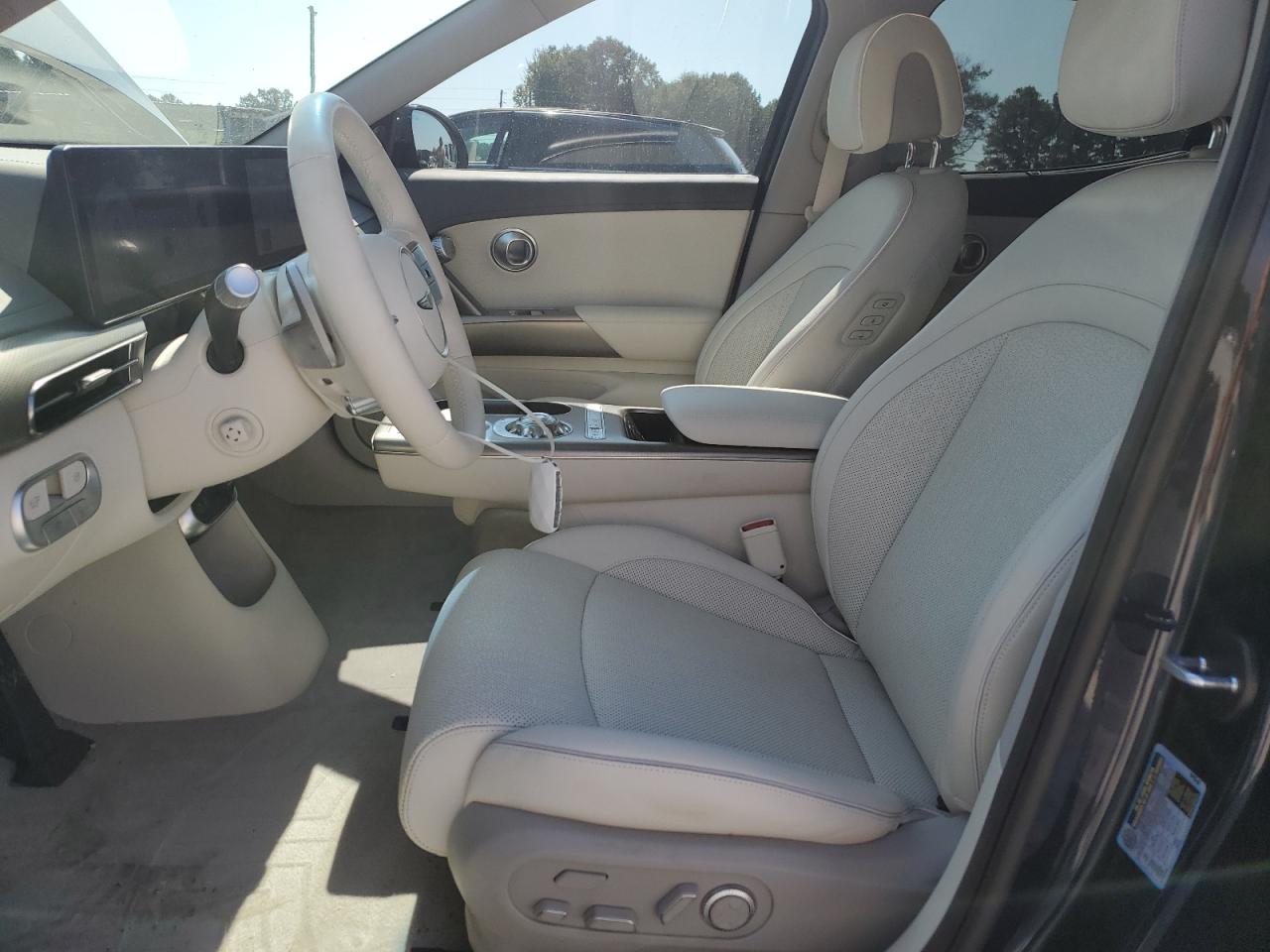 2025 Genesis Gv60 Advanced VIN: KMUKCDSC2SU028518 Lot: 83989085