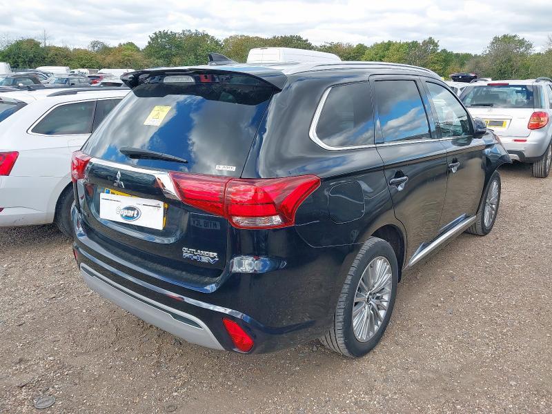 2018 MITSUBISHI OUTLANDER 4H PHEV CVT 