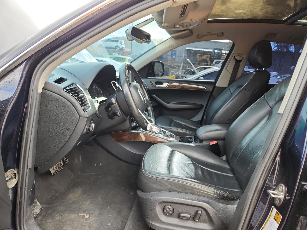 2010 Audi Q5 Premium Plus VIN: WA1LKAFP6AA071825 Lot: 81132245
