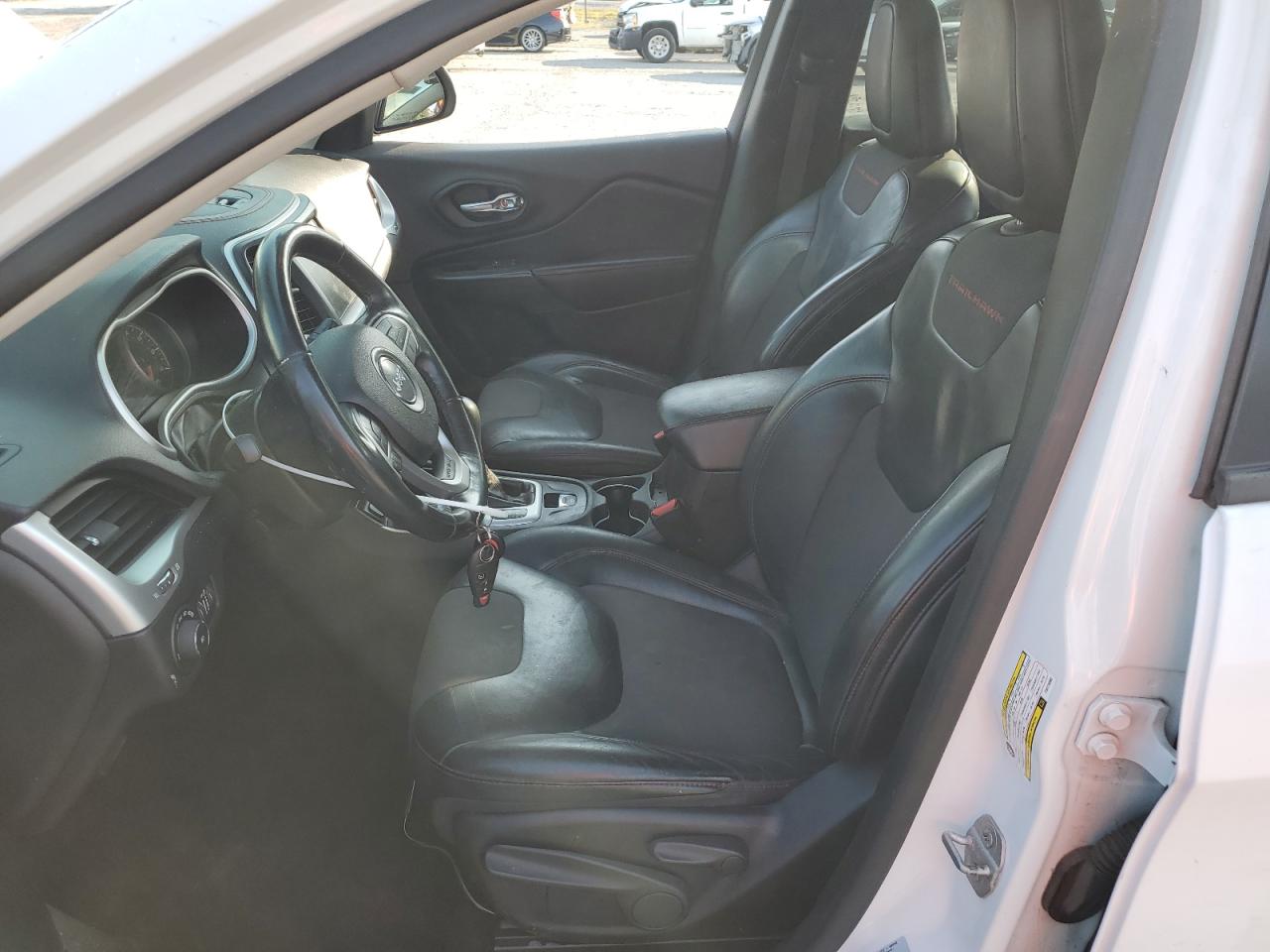 2015 Jeep Cherokee Trailhawk VIN: 1C4PJMBSXFW779382 Lot: 70687755