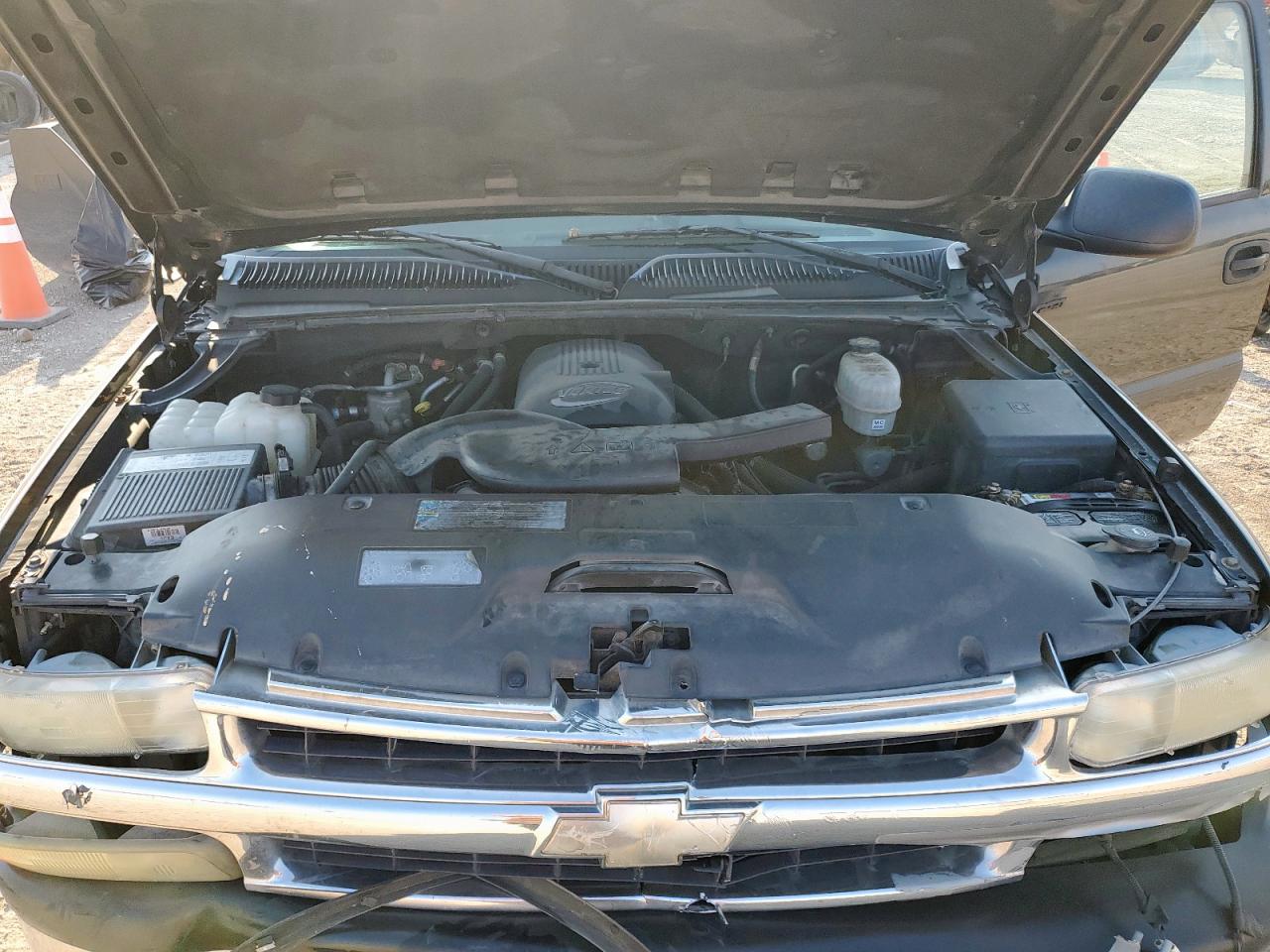 2004 Chevrolet Tahoe C1500 VIN: 1GNEC13Z44R313185 Lot: 81281225