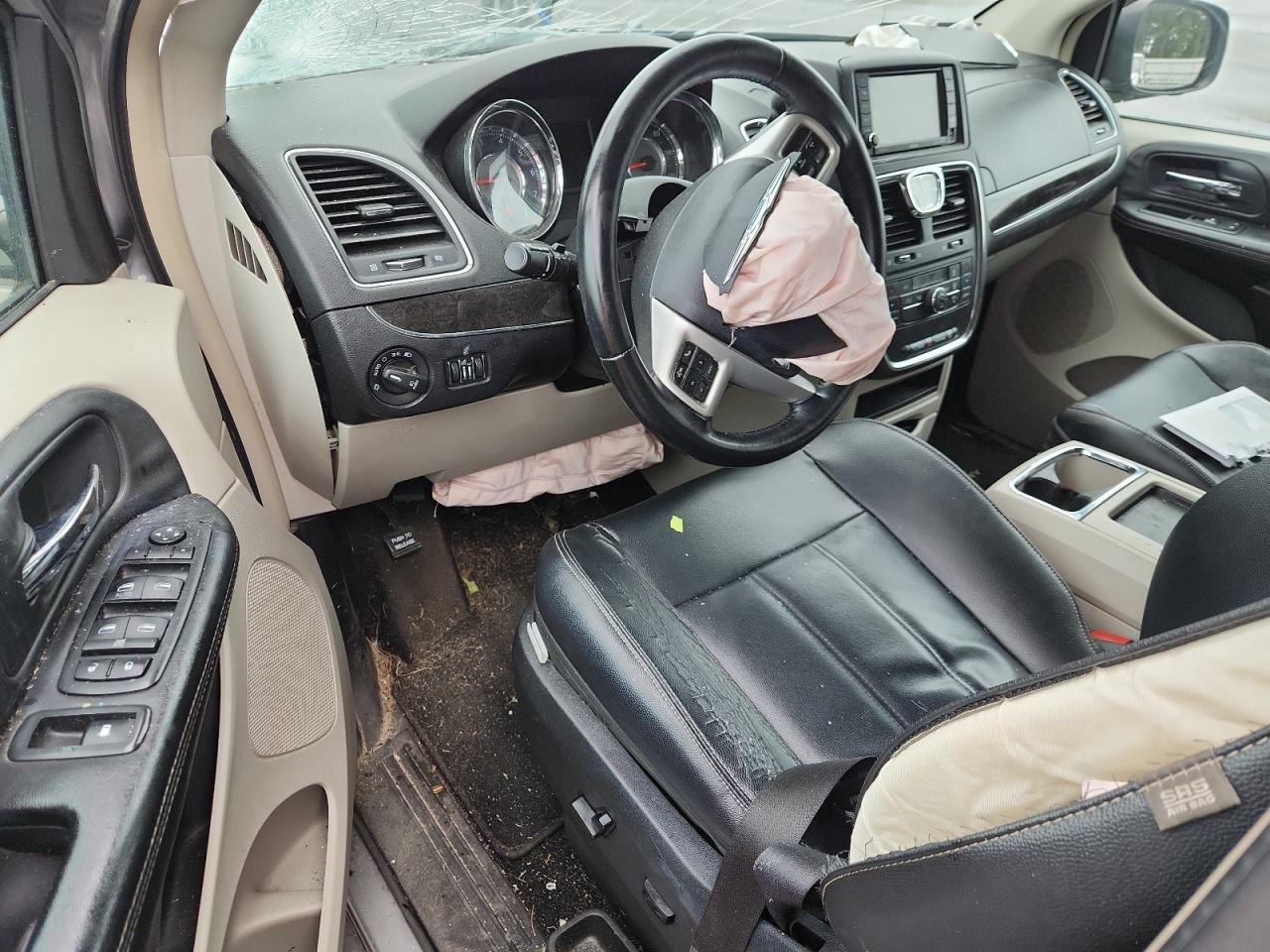 2014 Chrysler Town & Country Touring VIN: 2C4RC1BG2ER256880 Lot: 81904925