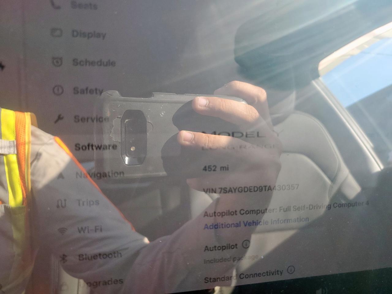 2026 Tesla Model Y VIN: 7SAYGDED9TA430357 Lot: 68759845