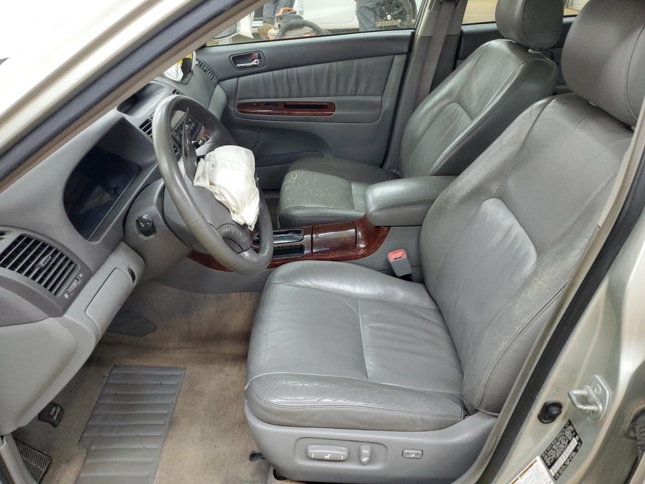 2005 Toyota Camry Le VIN: JTDBF30K750164847 Lot: 80190685